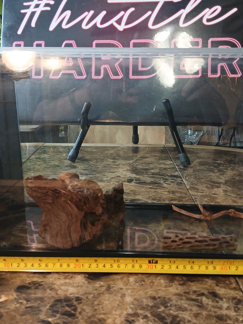 Fluval Spec V Aquarium Kit, 5-Gallon, Black tested works great
The Fluval Spec - Picture 5 of 12